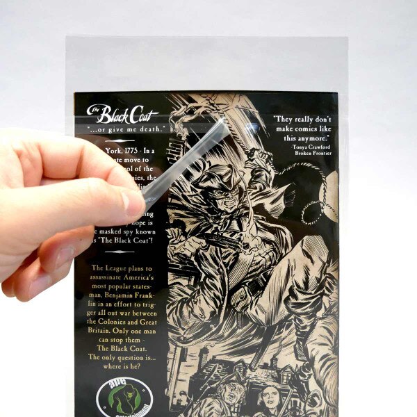 Spread of Regular Comic Reseal Bags